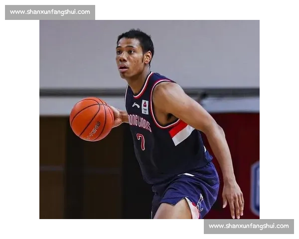 拜尔：南看台绝杀，晕乎乎也值了